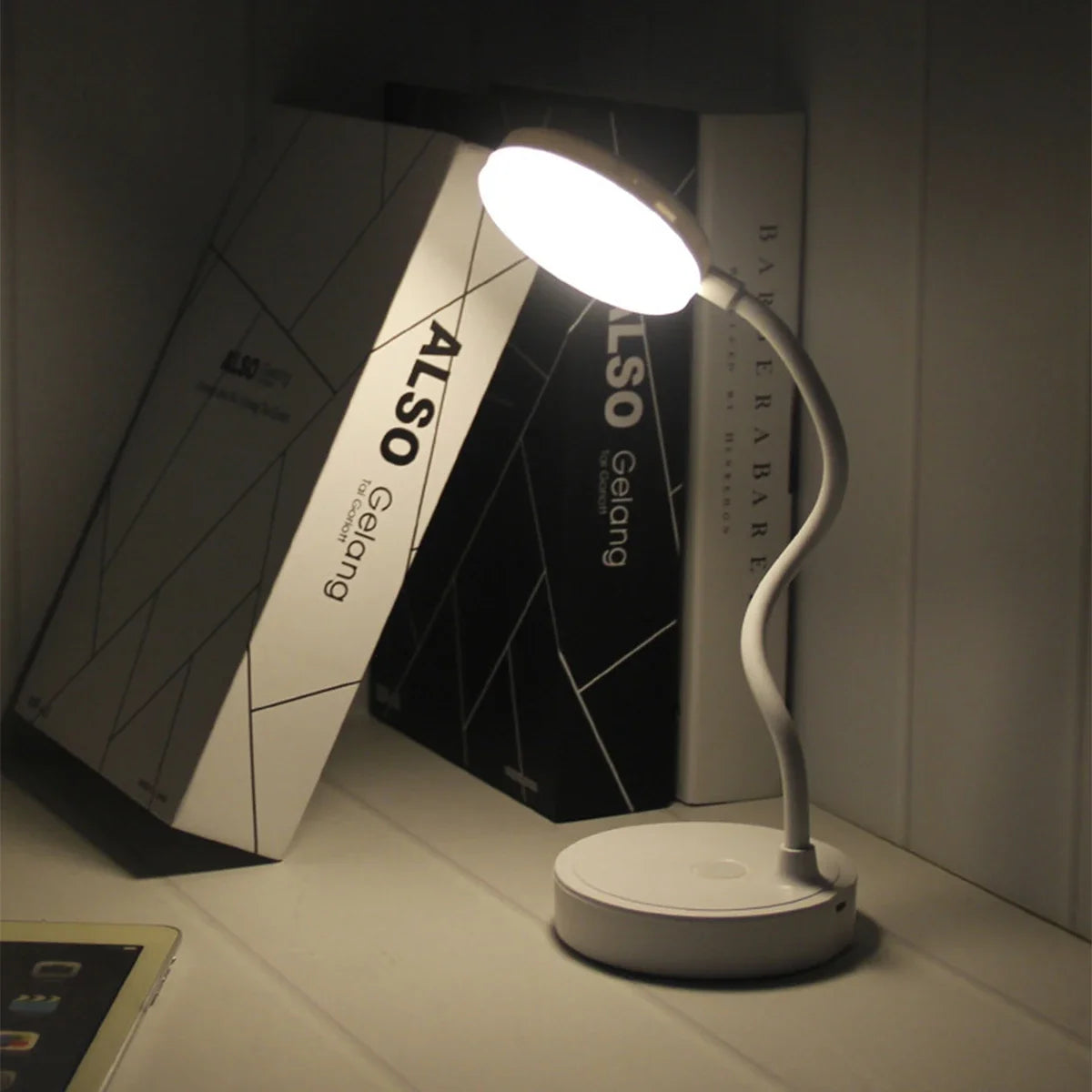 Stepless Dimming LED Desk Light